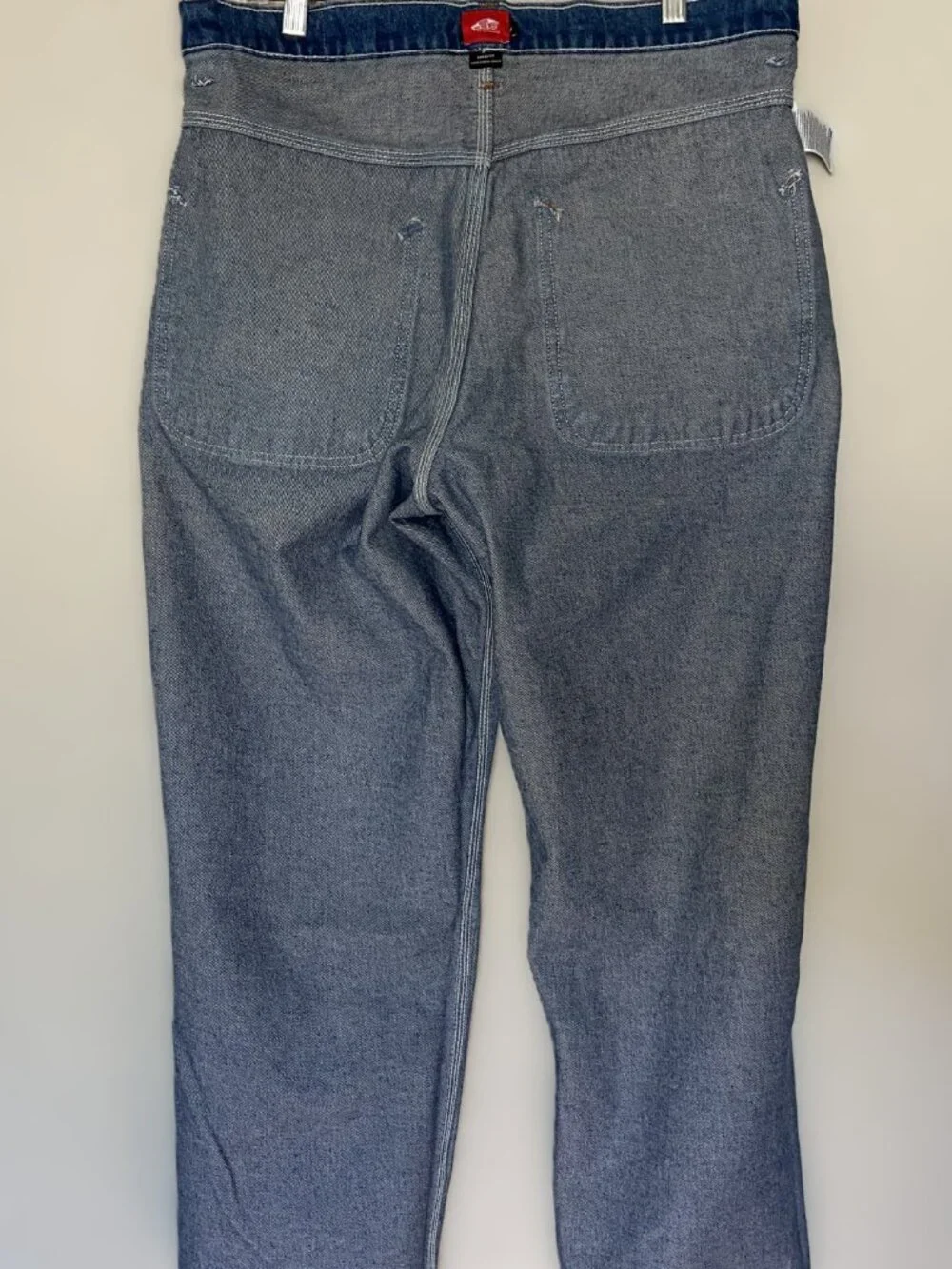 VAN’S jeans loose fit baggy skater heavy weight denim size 33 blue regular wash